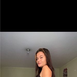 Meet your Posher, Roxana